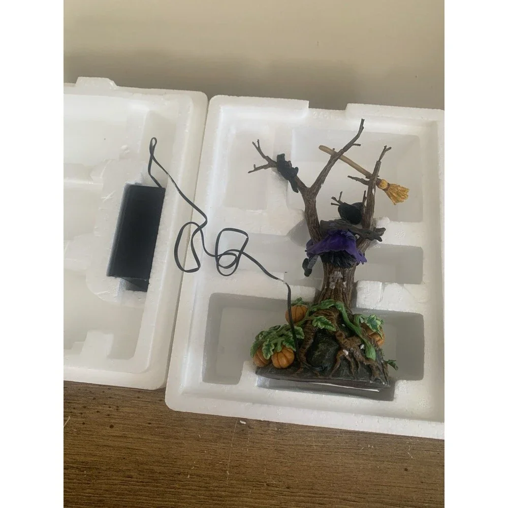 Dept 56 Village Accessories Witch Crash 56.53056 Head Doesn’t Spin Parts Only